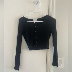 NWT Black long sleeve crop top